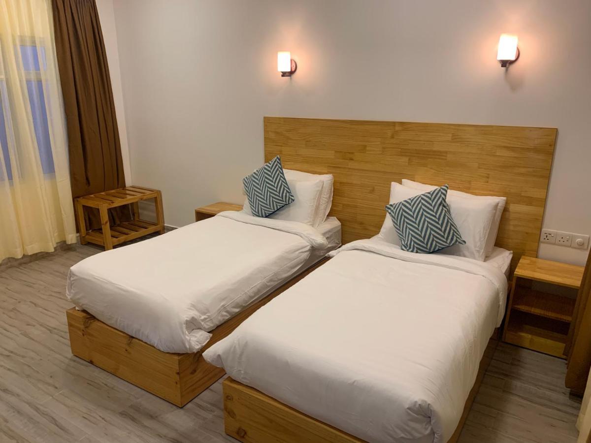 Sky View By Relax Tours Otel Dhangethi Dış mekan fotoğraf