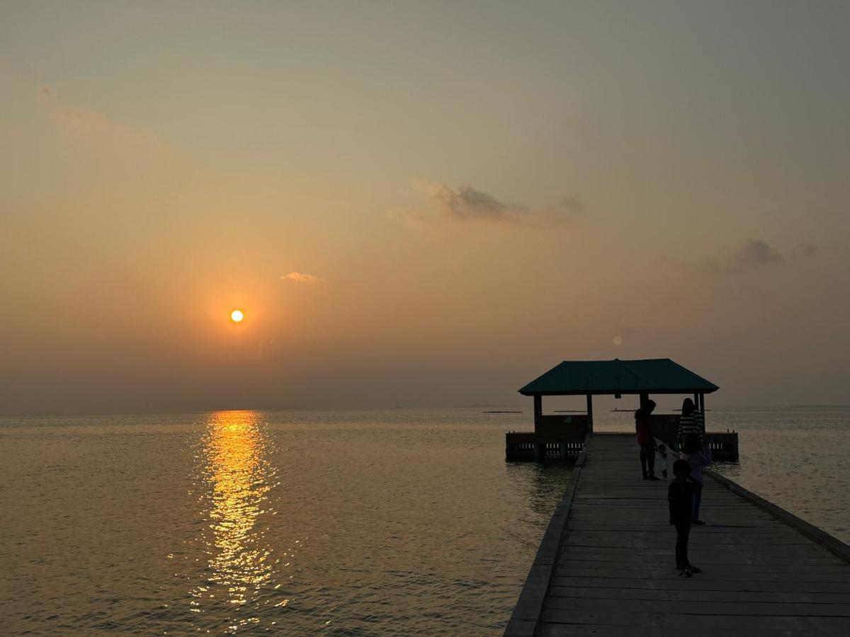 Sky View By Relax Tours Otel Dhangethi Dış mekan fotoğraf
